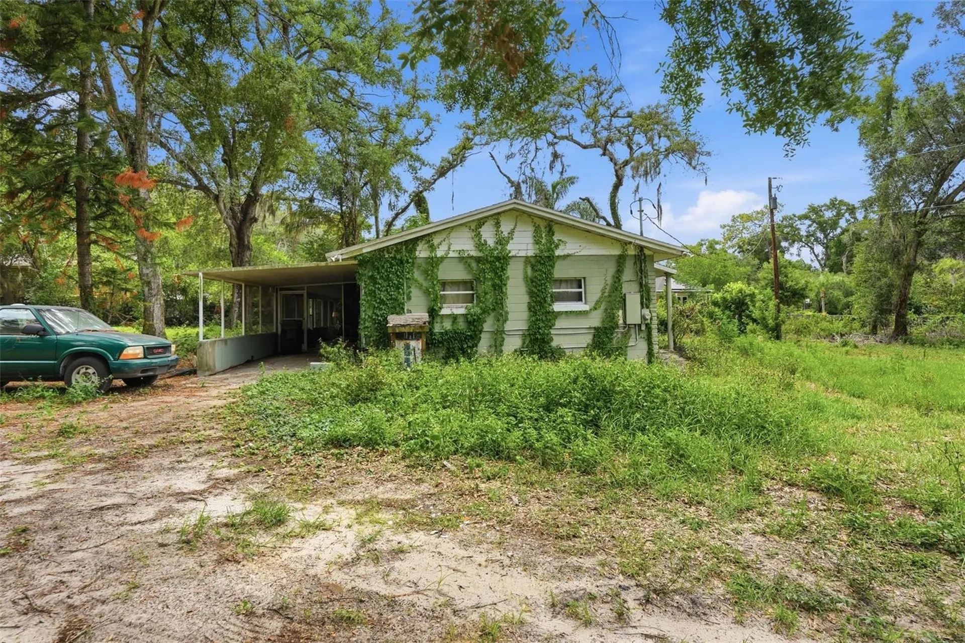 832 S Parsons Avenue Brandon FL 33511