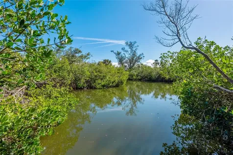 7219 Pine Needle Road Sarasota FL 34242