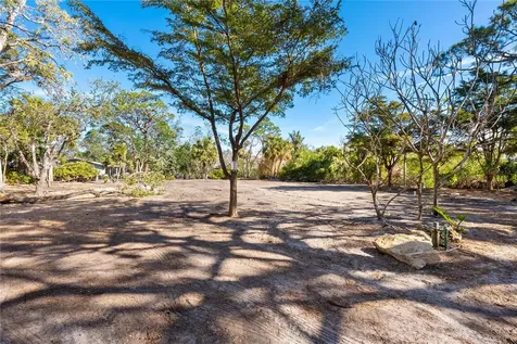 7219 Pine Needle Road Sarasota FL 34242