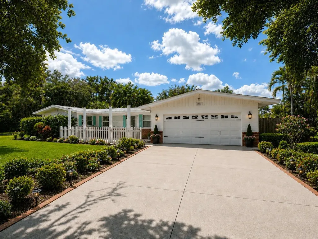 1703 Center Road Terra Ceia FL 34250