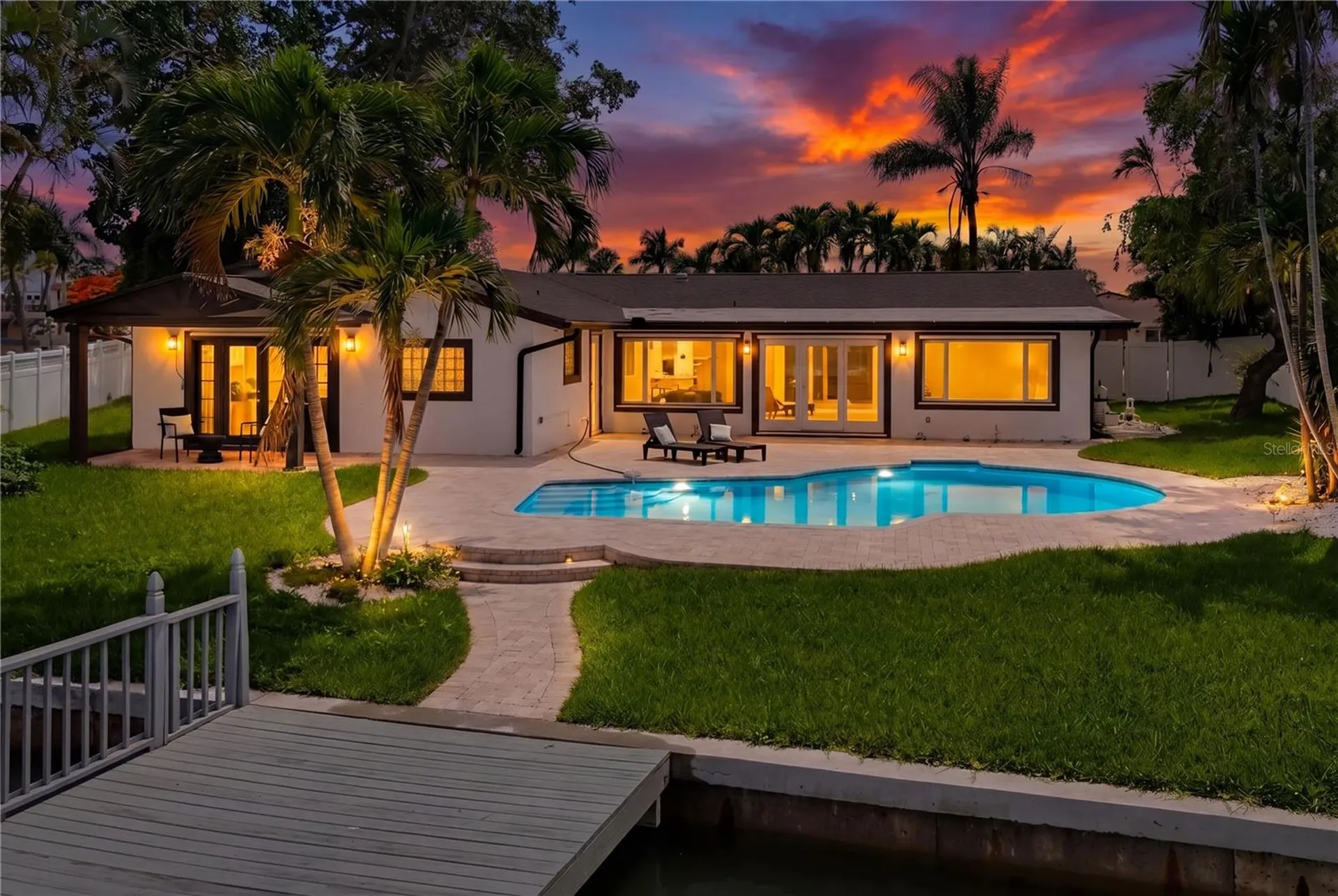 7905 9th Avenue S St Petersburg FL 33707