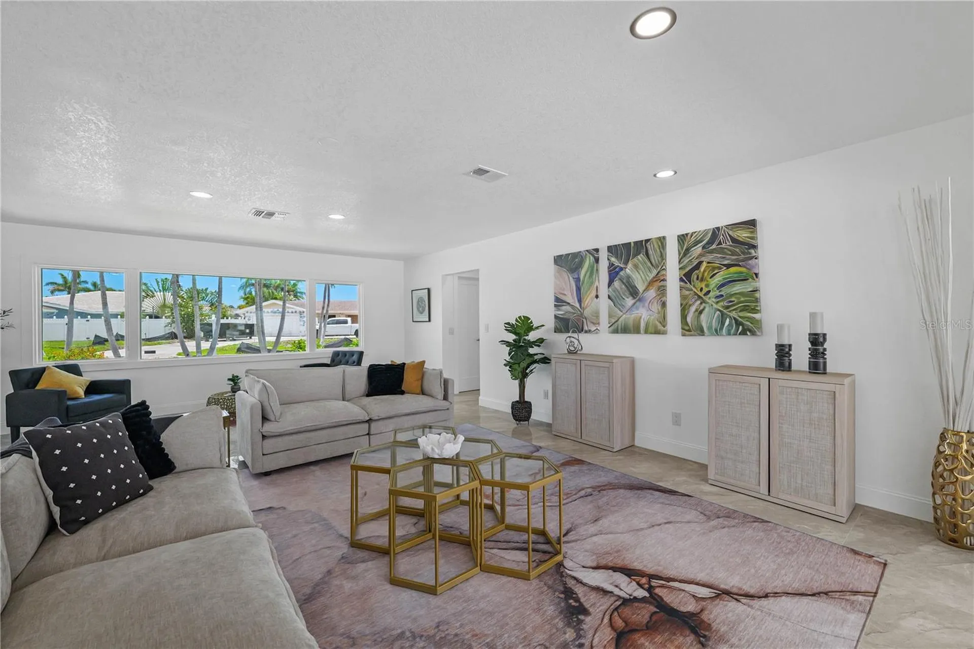 7905 9th Avenue S St Petersburg FL 33707