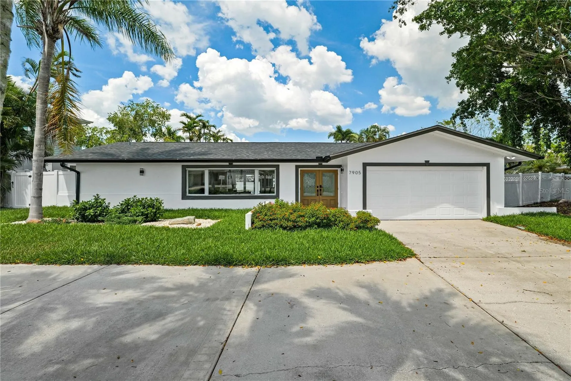 7905 9th Avenue S St Petersburg FL 33707
