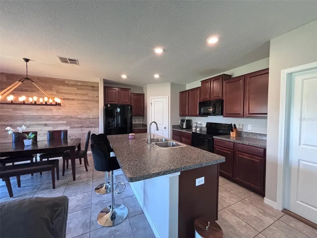 405 Serenity Mill Loop Ruskin FL 33570