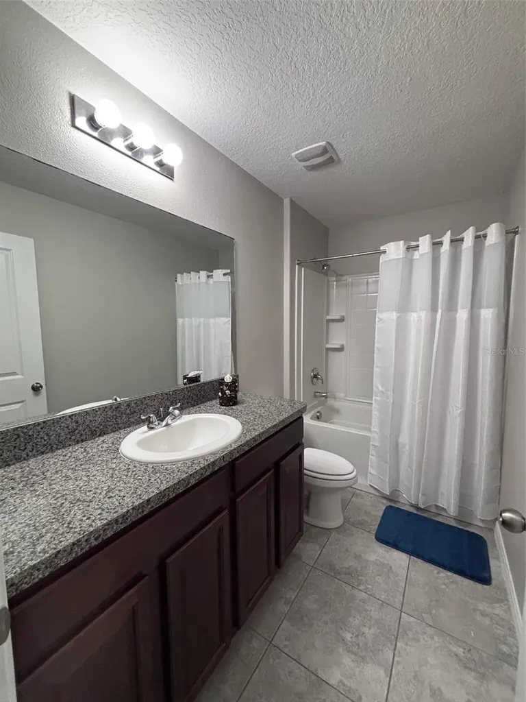 405 Serenity Mill Loop Ruskin FL 33570