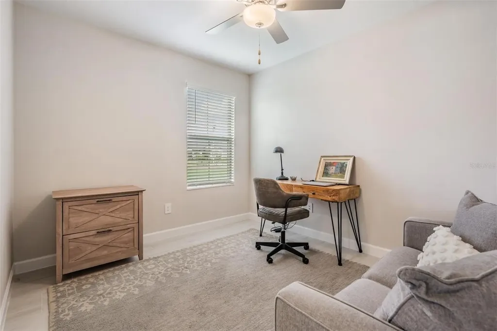 10935 Gable Dig Loop San Antonio FL 33576