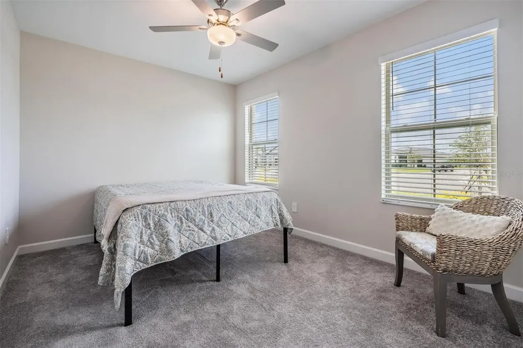 10935 Gable Dig Loop San Antonio FL 33576
