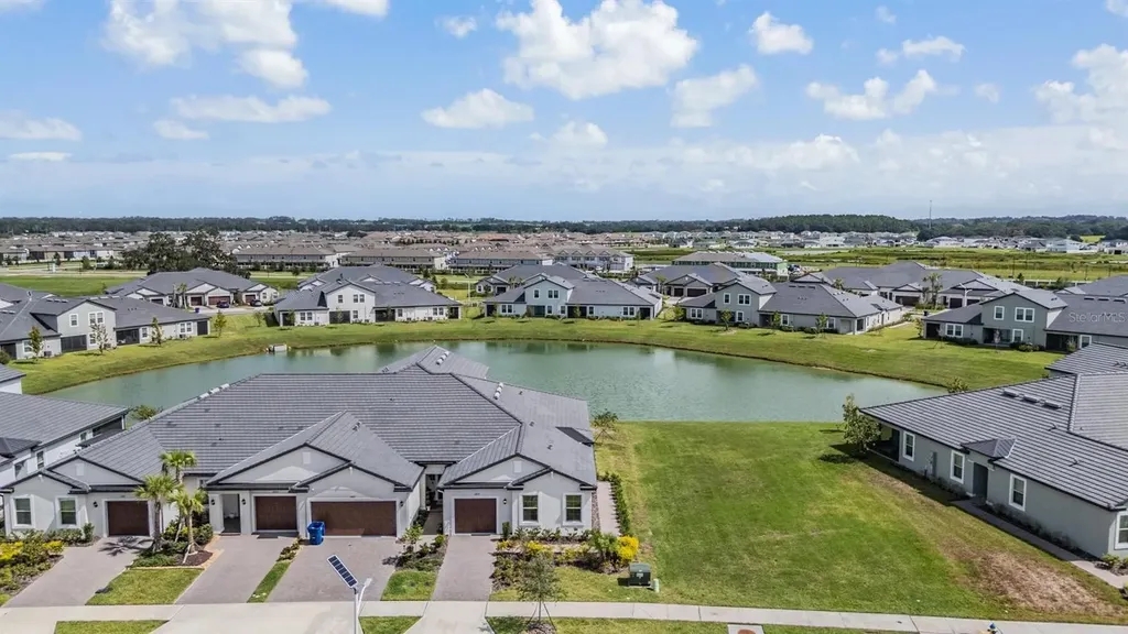 10935 Gable Dig Loop San Antonio FL 33576