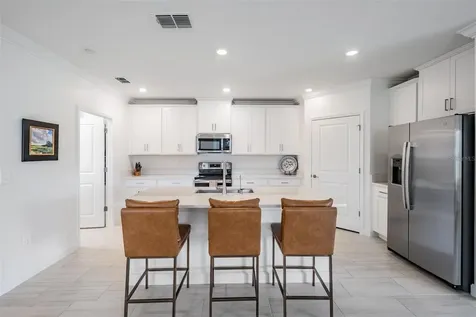 10935 Gable Dig Loop San Antonio FL 33576