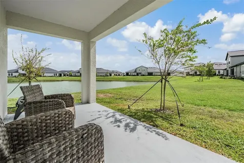 10935 Gable Dig Loop San Antonio FL 33576