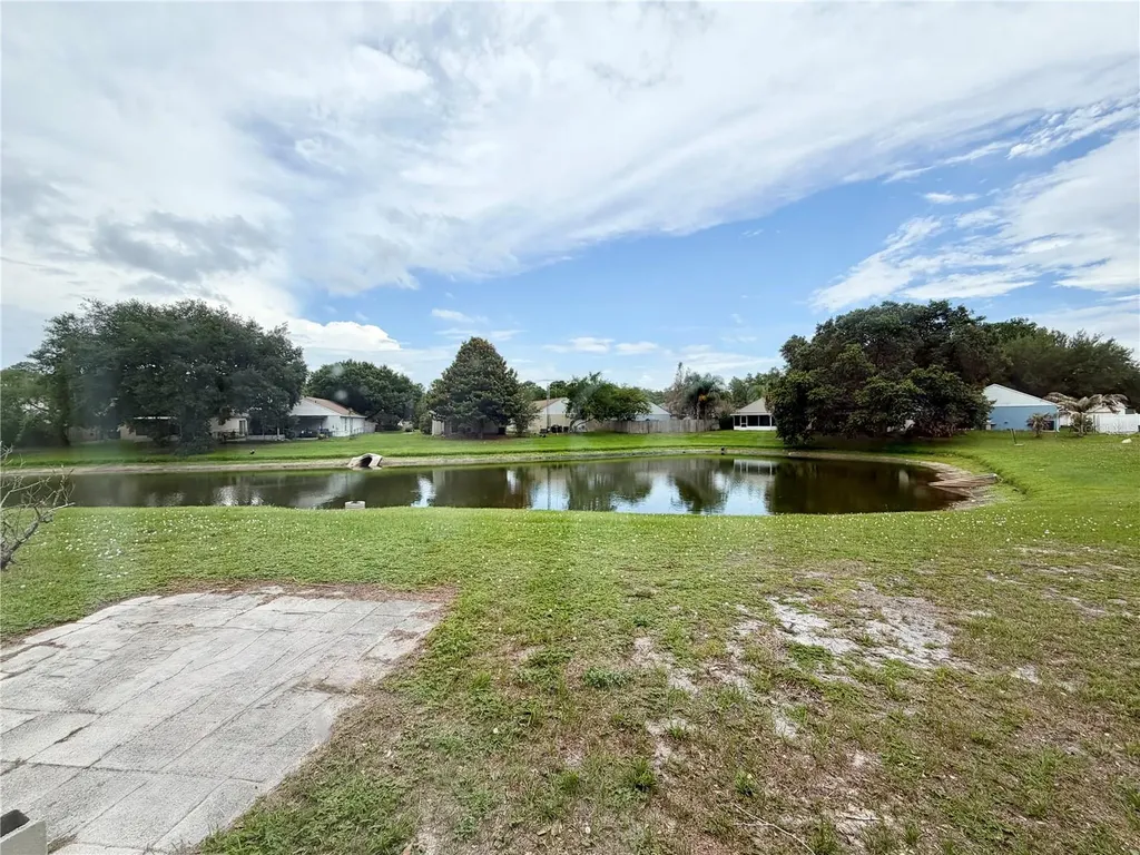 121 Gleason Cove Sanford FL 32773