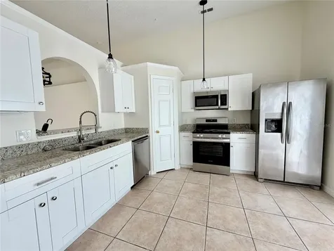 121 Gleason Cove Sanford FL 32773
