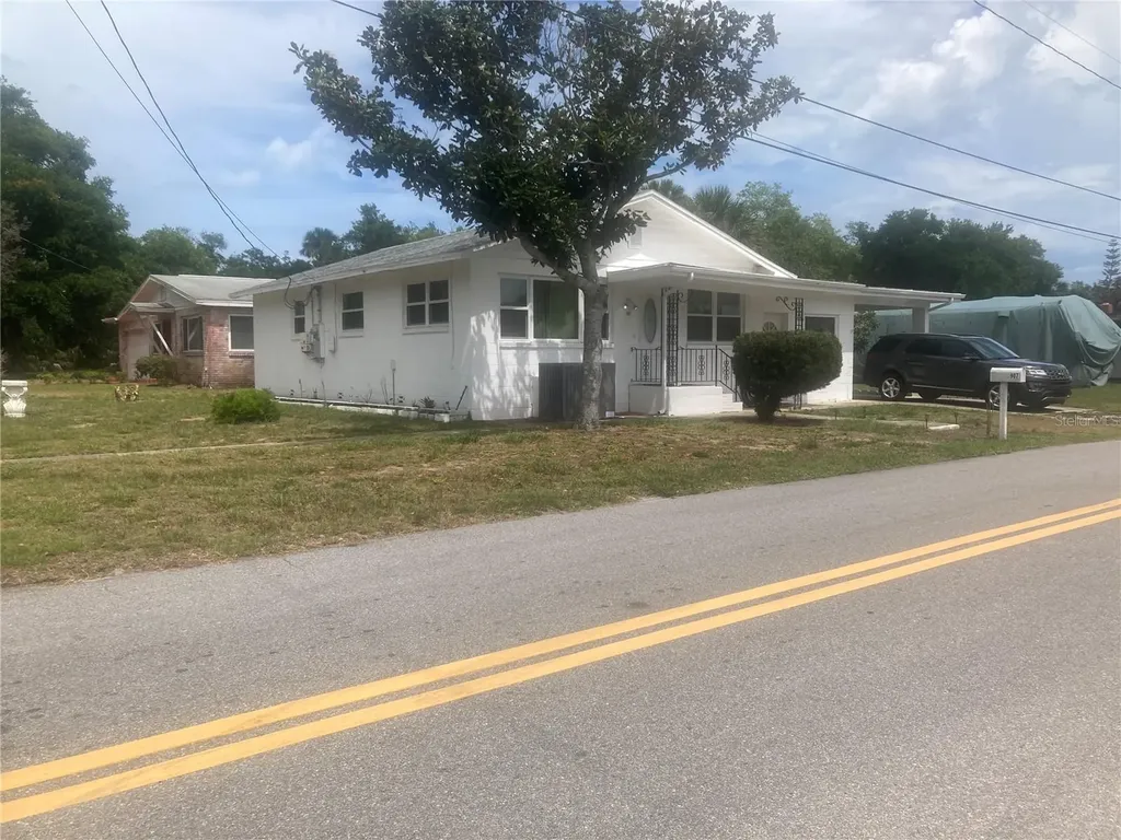 907 Sycamore Street Daytona Beach FL 32114