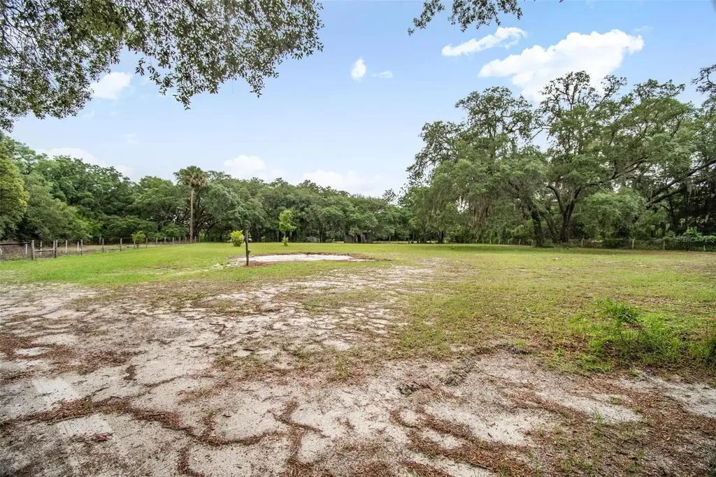 156 Kingfish Road Pomona Park FL 32181