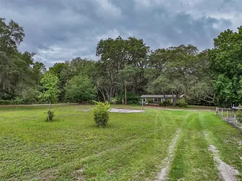 156 Kingfish Road Pomona Park FL 32181