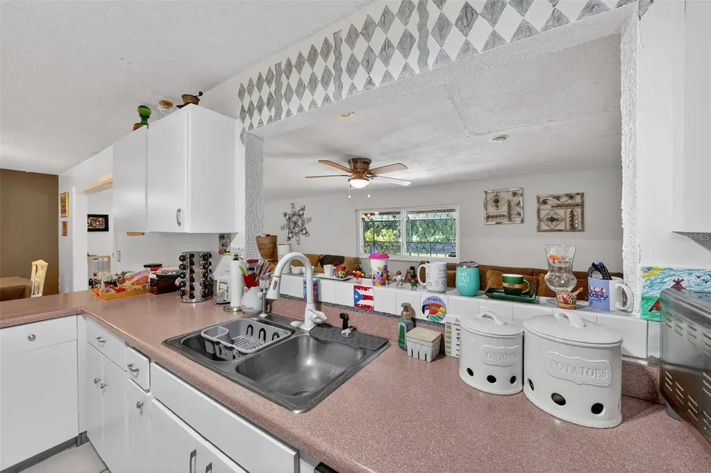 2832 SE Gantry Court Port St Lucie FL 34952