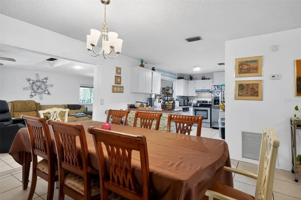 2832 SE Gantry Court Port St Lucie FL 34952