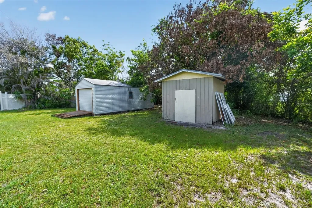 2832 SE Gantry Court Port St Lucie FL 34952