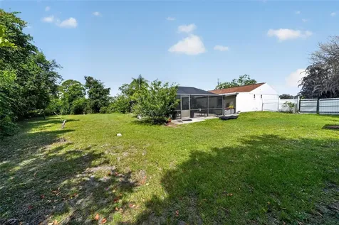 2832 SE Gantry Court Port St Lucie FL 34952