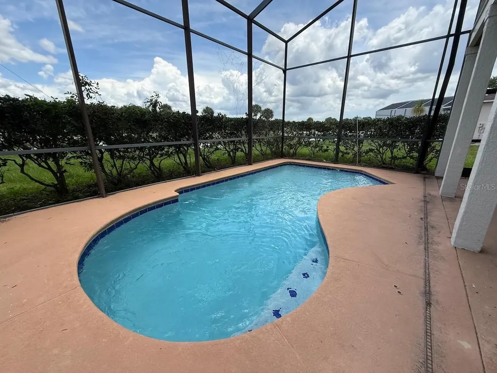 162 Harwood Circle Kissimmee FL 34744