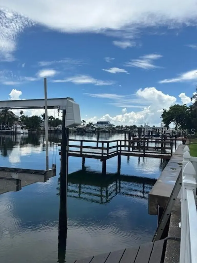 12055 4th Street E Treasure Island FL 33706