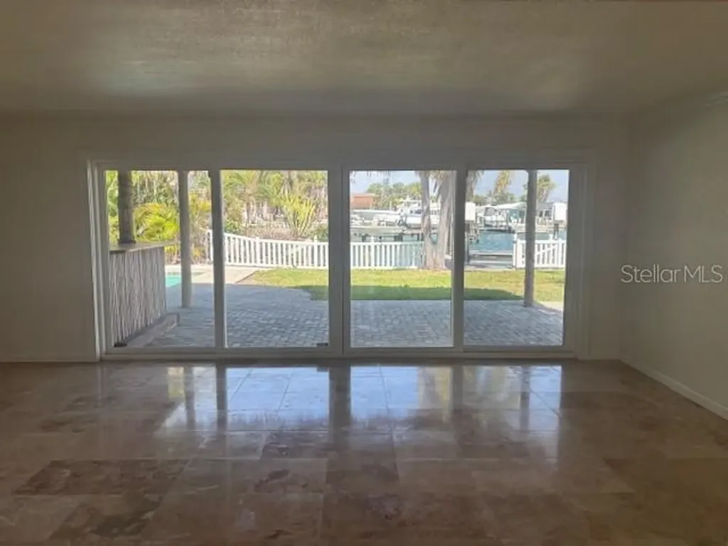 12055 4th Street E Treasure Island FL 33706
