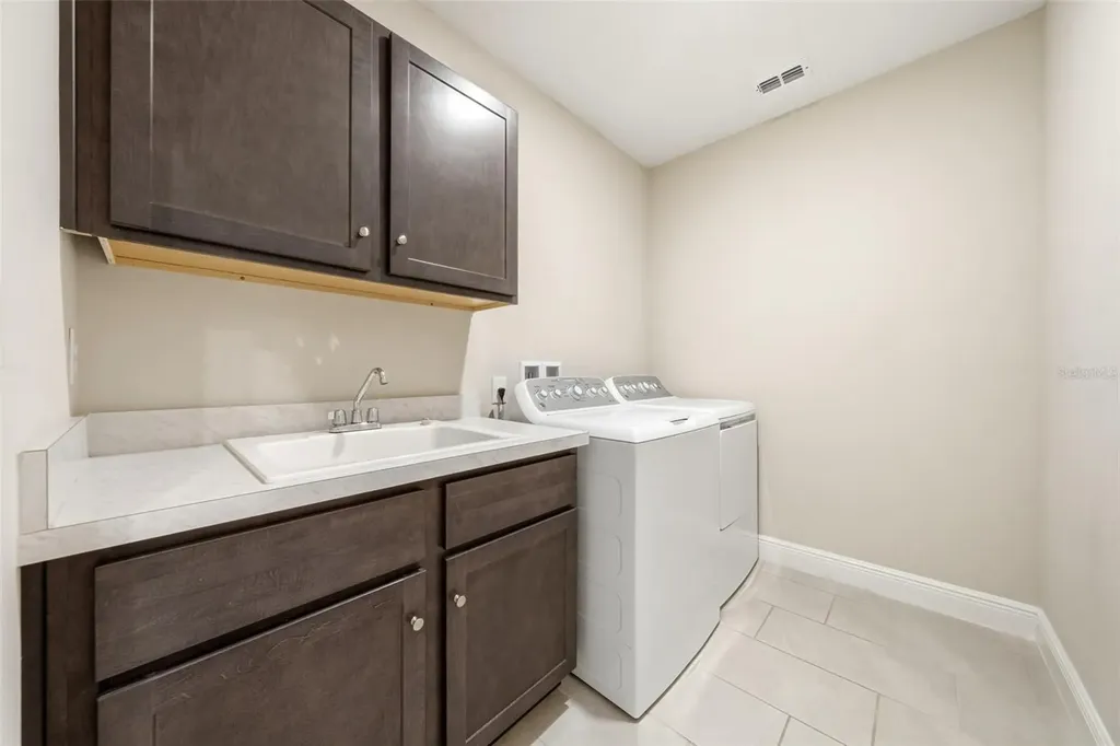 2524 Carriage Pointe Loop Apopka FL 32712