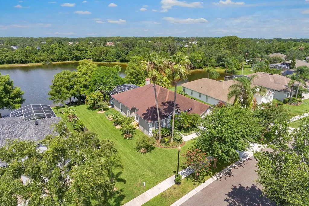 13903 Bluewater Circle Orlando FL 32828