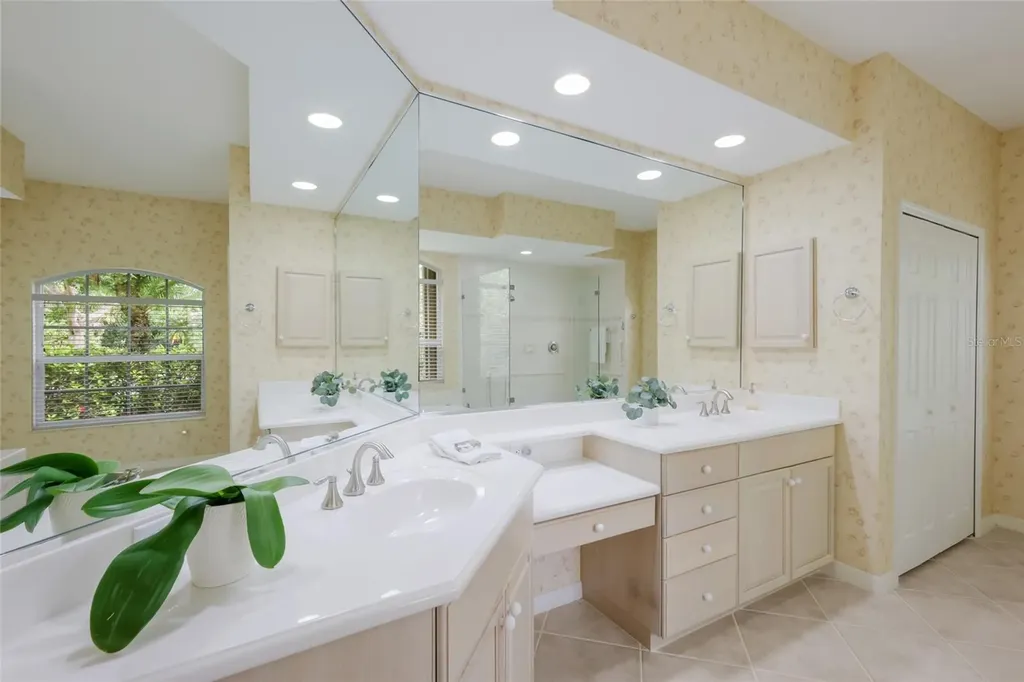 8005 Waterview Boulevard Lakewood Ranch FL 34202