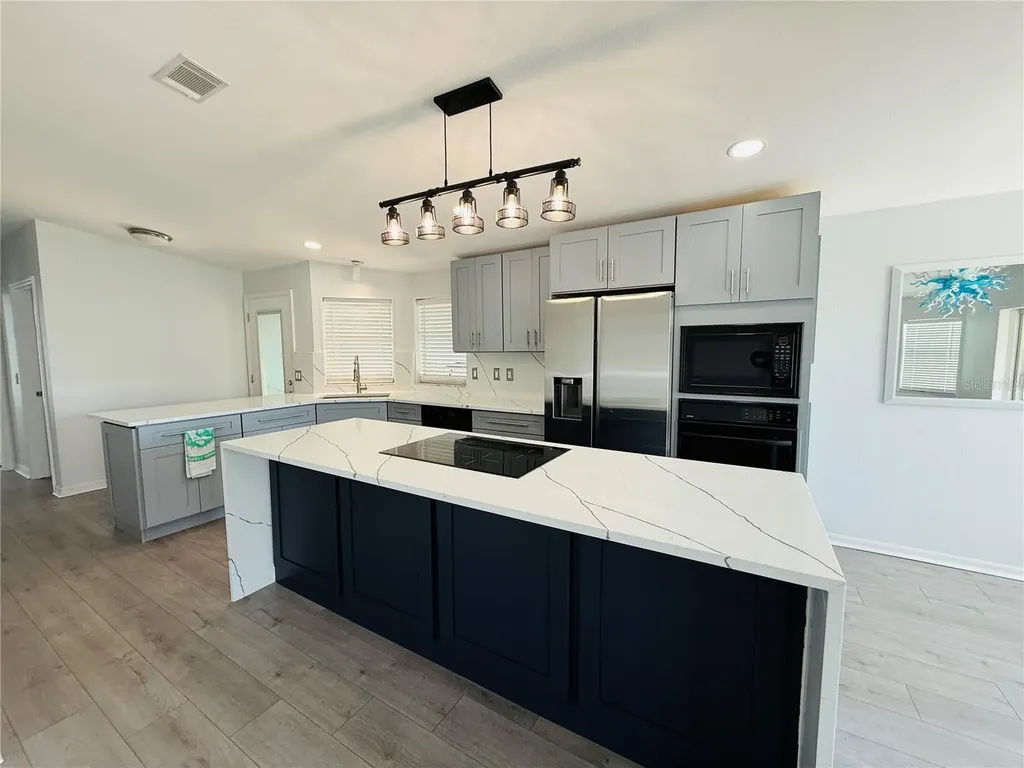 4851 W Gandy Boulevard Tampa FL 33611