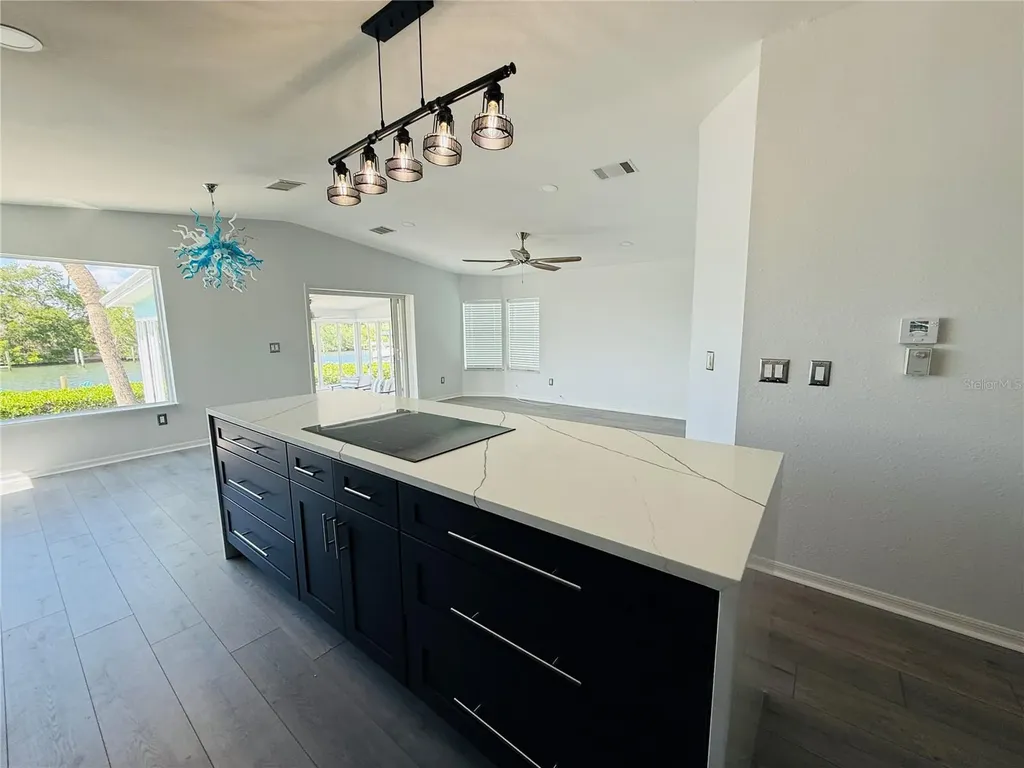 4851 W Gandy Boulevard Tampa FL 33611