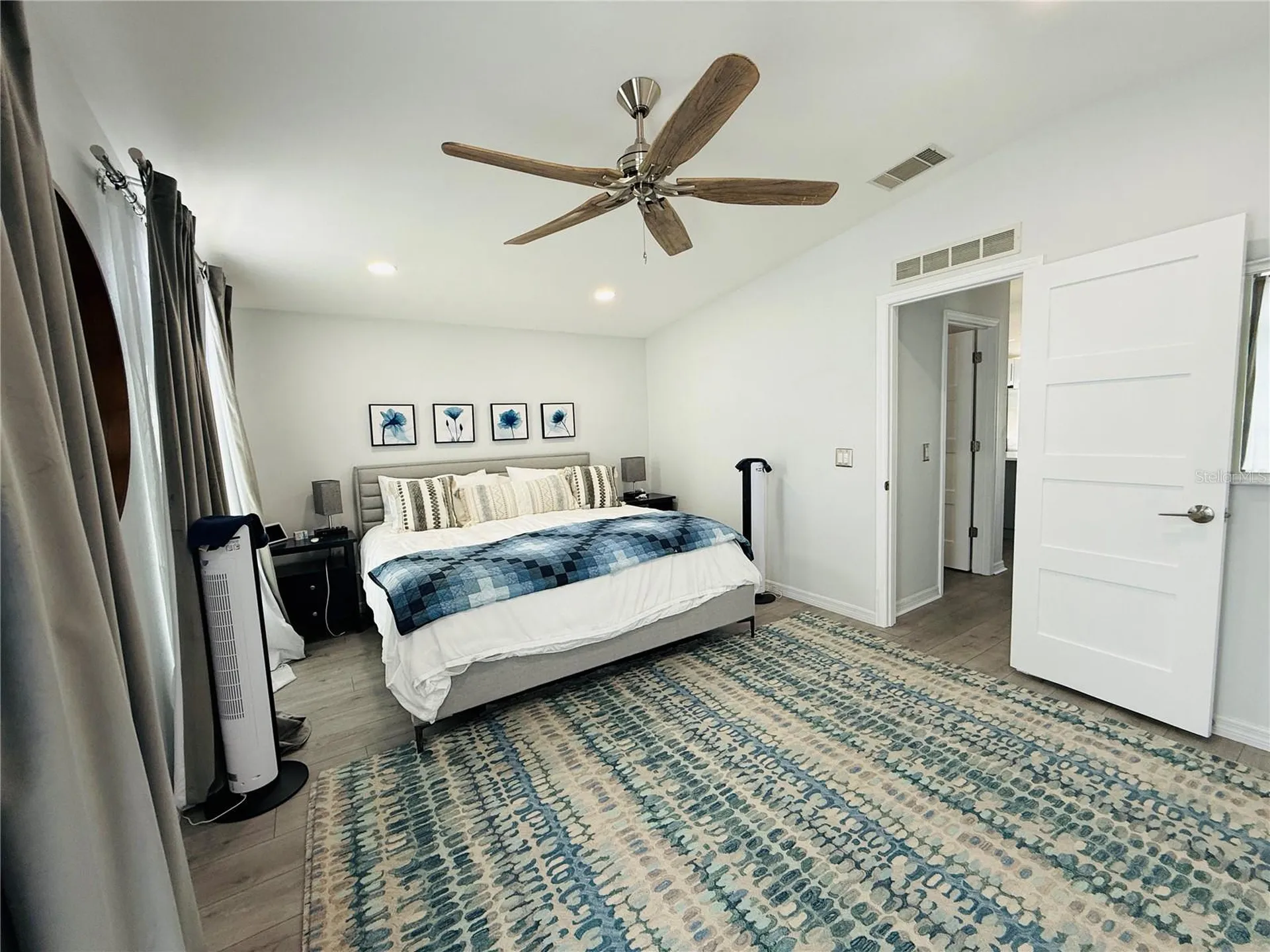 4851 W Gandy Boulevard Tampa FL 33611