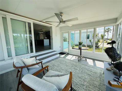 4851 W Gandy Boulevard Tampa FL 33611