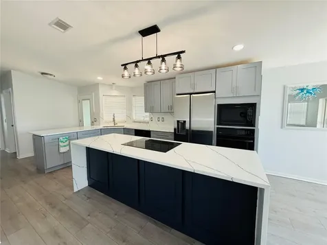4851 W Gandy Boulevard Tampa FL 33611