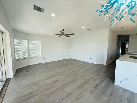 4851 W Gandy Boulevard Tampa FL 33611