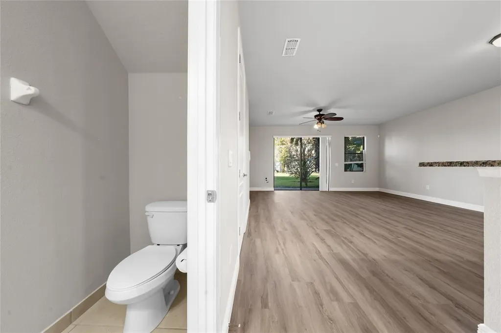 8439 Kelsall Drive Orlando FL 32832