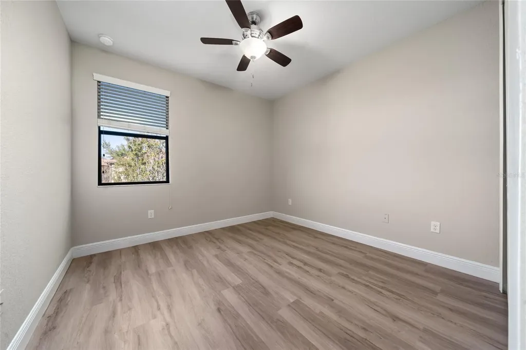 8439 Kelsall Drive Orlando FL 32832