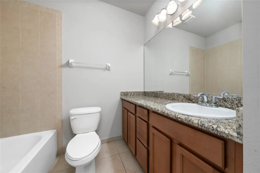 8439 Kelsall Drive Orlando FL 32832