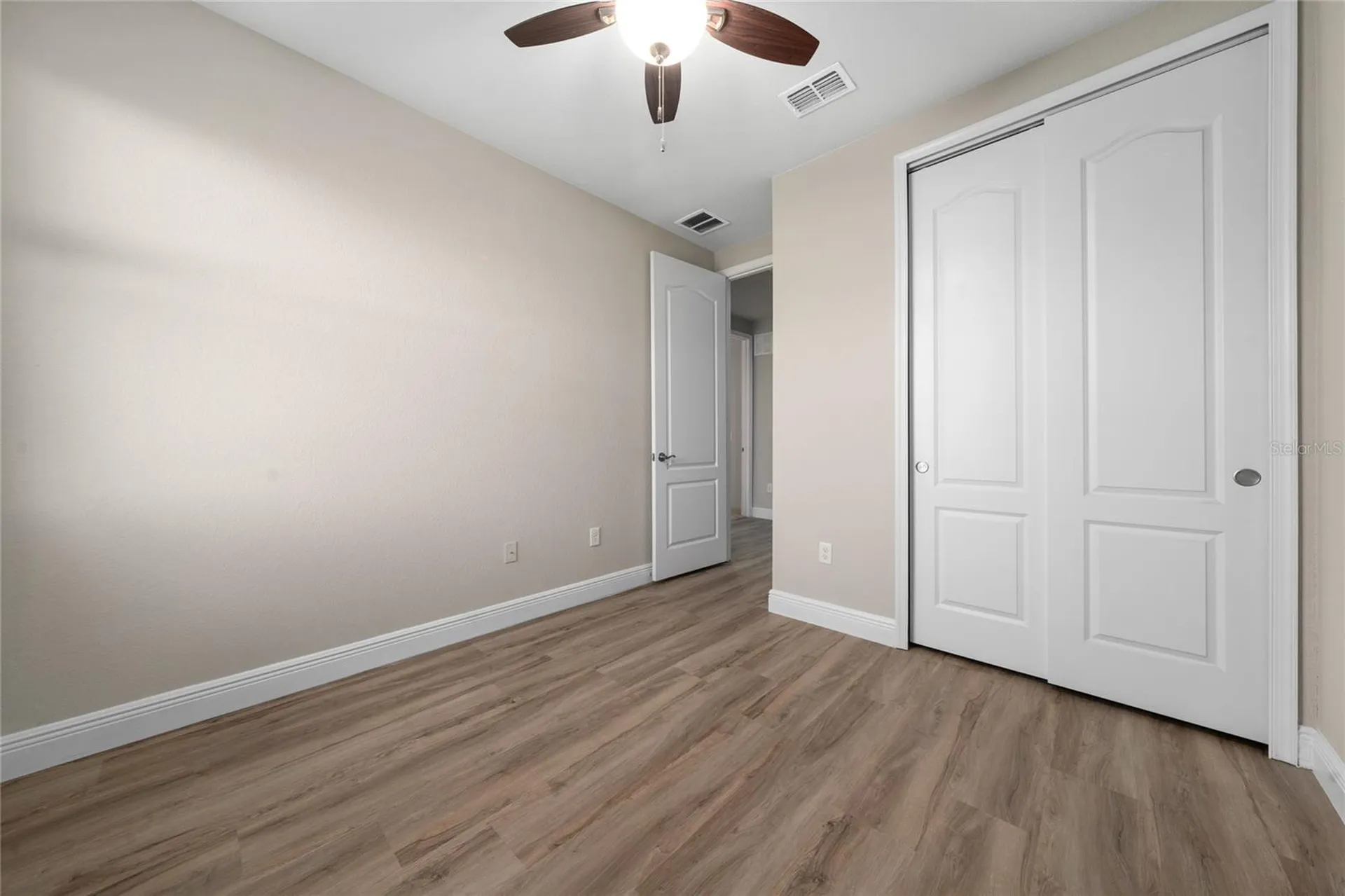 8439 Kelsall Drive Orlando FL 32832
