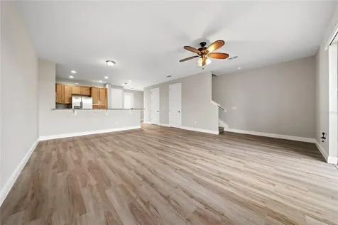 8439 Kelsall Drive Orlando FL 32832