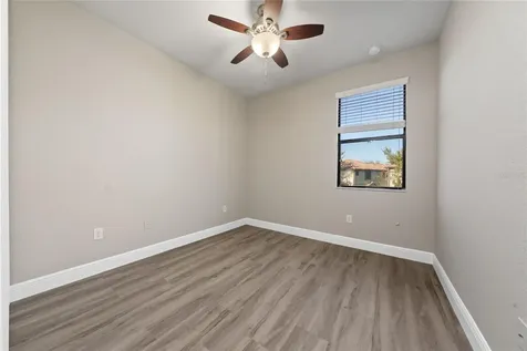 8439 Kelsall Drive Orlando FL 32832