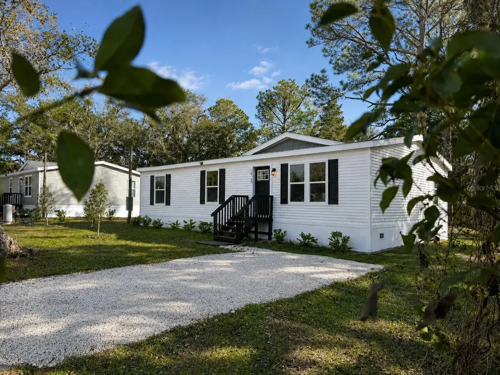 18104 Nicholas Avenue Brooksville FL 34604