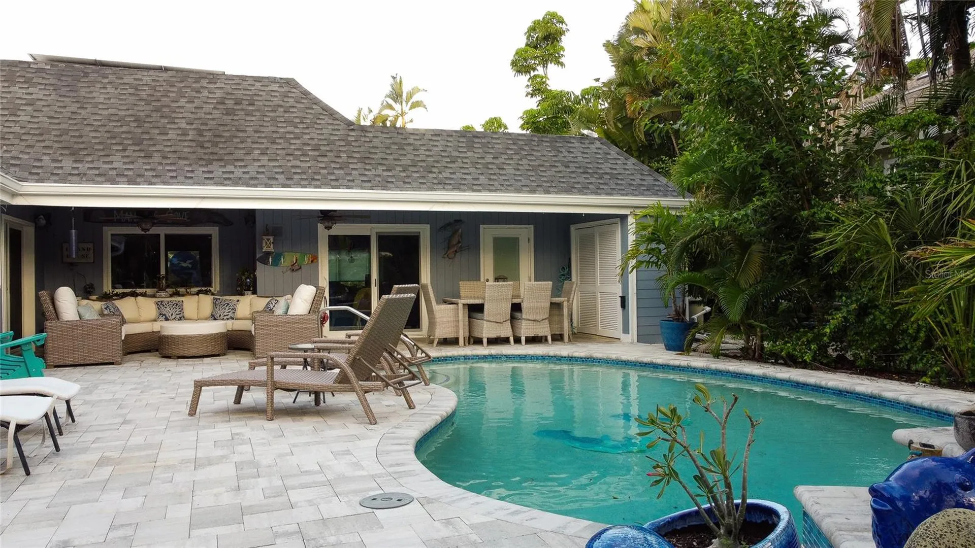 4925 Primrose Path Sarasota FL 34242