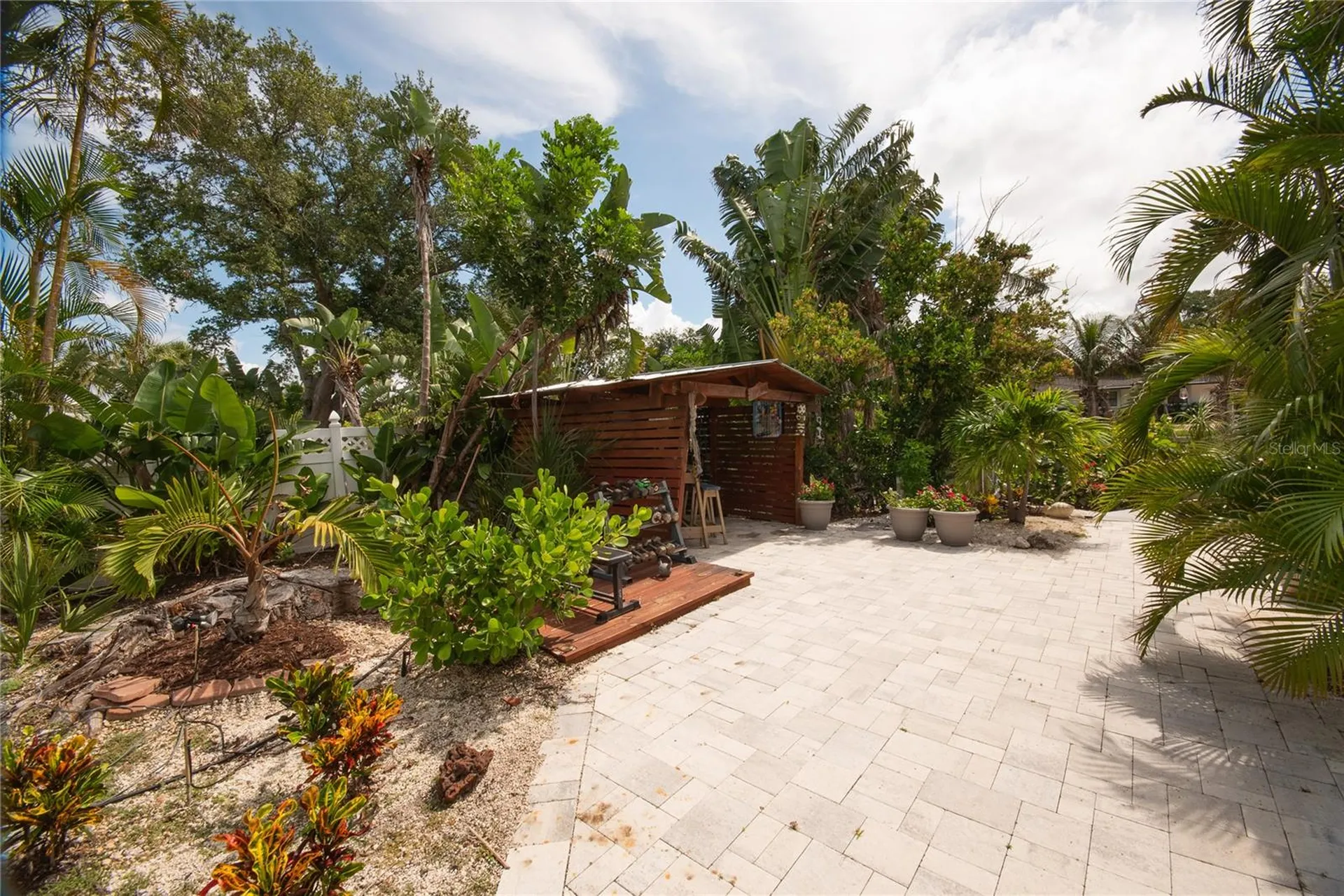 4925 Primrose Path Sarasota FL 34242