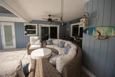 4925 Primrose Path Sarasota FL 34242