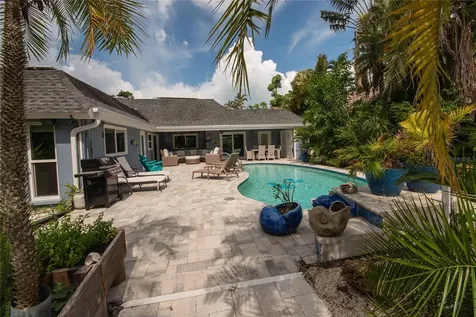 4925 Primrose Path Sarasota FL 34242