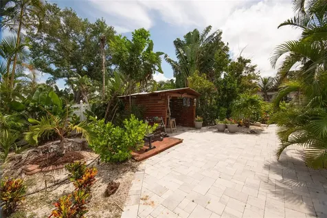 4925 Primrose Path Sarasota FL 34242