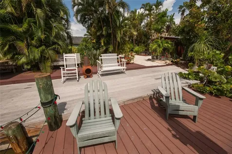 4925 Primrose Path Sarasota FL 34242