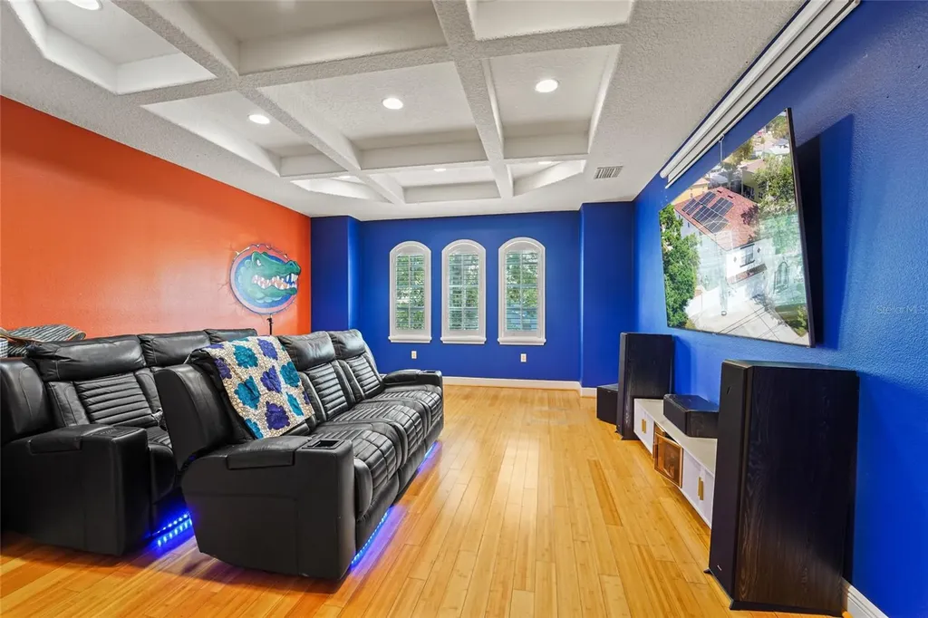 4202 N Howard Avenue Tampa FL 33607
