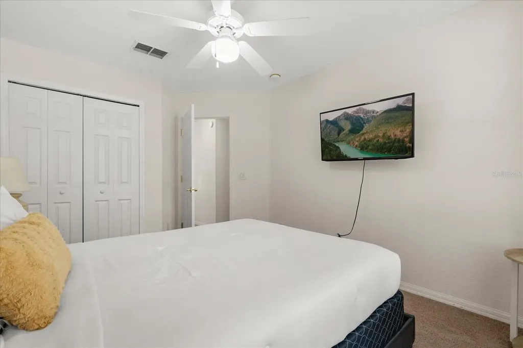 526 Windsor Place Davenport FL 33896